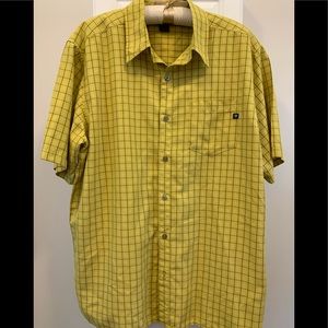 Marmot Yellow Plaid Casual Button Down Shirt